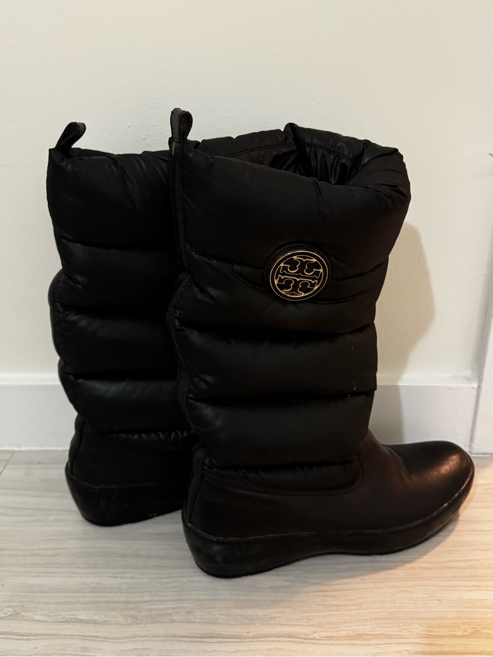 Tory Burch Black Puffer Winter Boots Size 11
